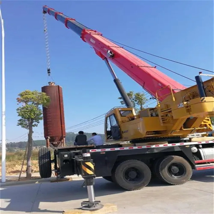 红坪镇专业吊车租赁多少钱