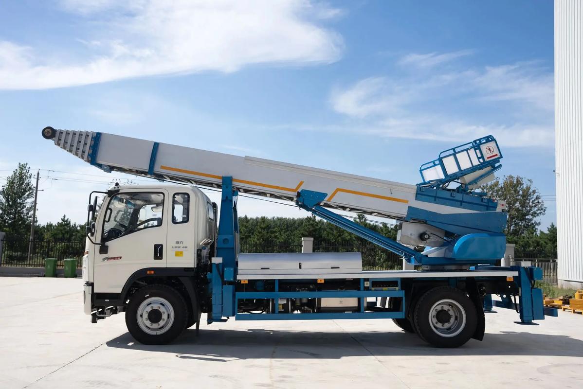 红坪镇云梯上料车租赁费用